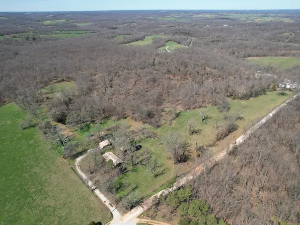 14497 Farm Road 1145, Cassville, MO 65625