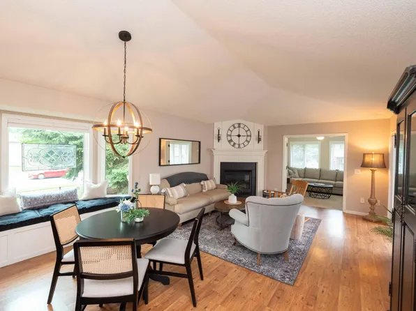 14348 Embassy Way, Apple Valley, MN 55124