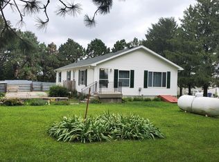 15918 Kiser Rd, Louisville, NE 68037