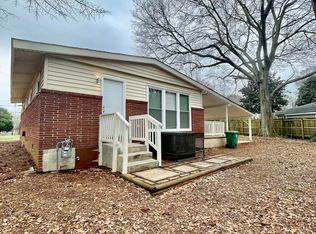 1367 W Austin Rd, Decatur, GA 30032