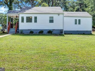 2408 Hillcrest Dr, East Pt, GA 30344