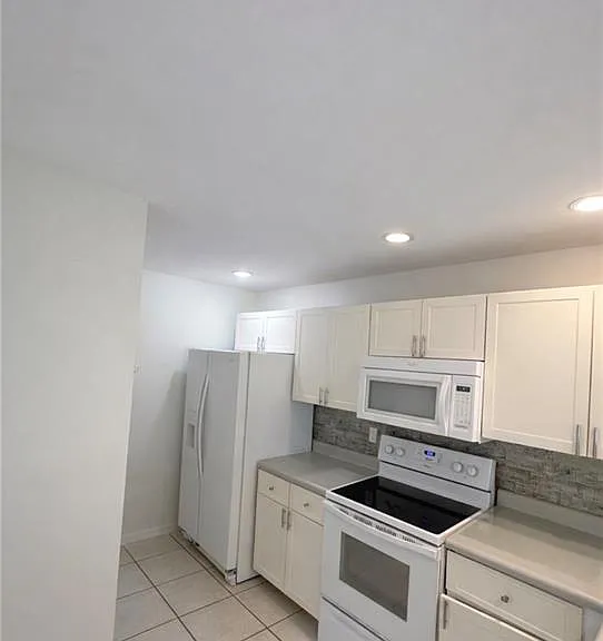 1228 Commonwealth Cir #O-203 — Photo 16