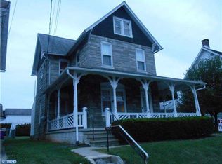 324 W Penn Ave, Robesonia, PA 19551