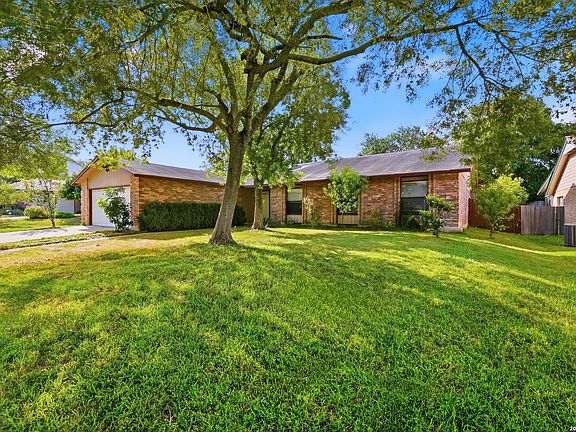 3rd image of 3406 Columbia Drive