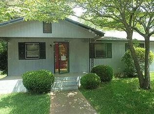 714 3rd Ave SE, Dawson, GA 39842