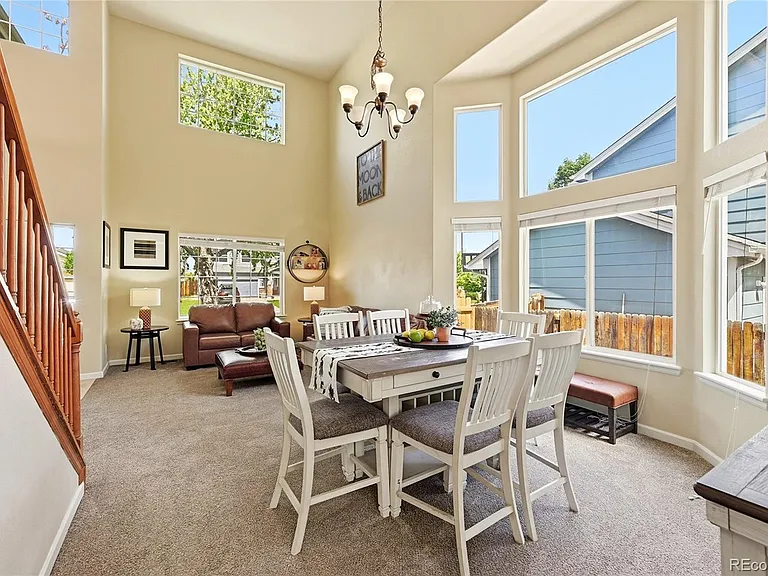 5504 E Burlington Dr — Photo 9