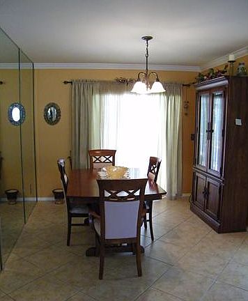 3rd image of 2401 SE Bordeaux Ct