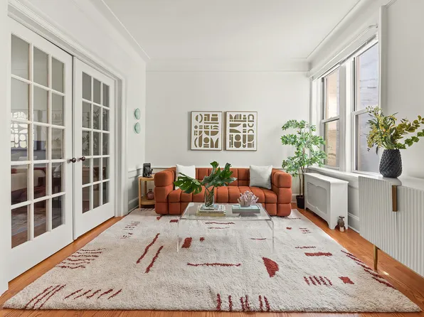 856 43rd Street image 1 of 10