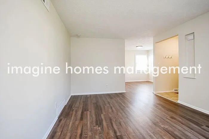6727 Solon Blvd — Photo 4
