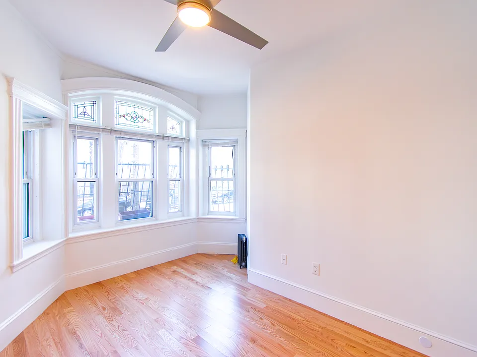 175 Hemenway St #1