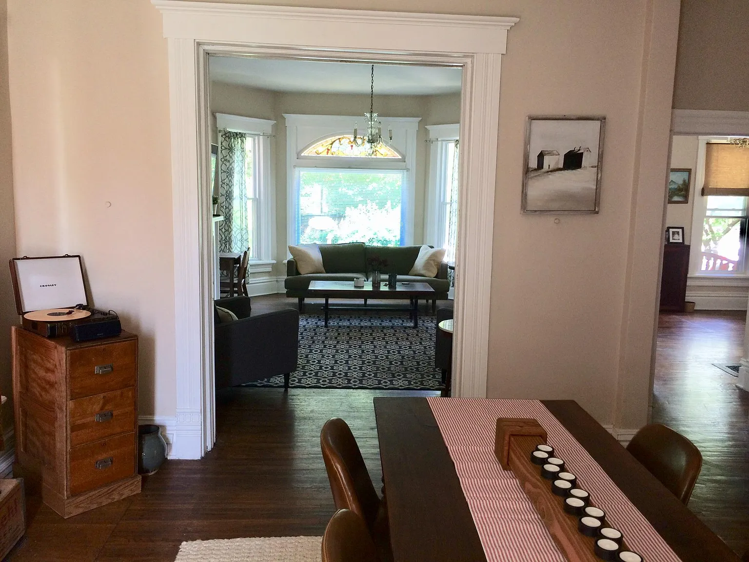 615 Franklin Ave — Photo 2