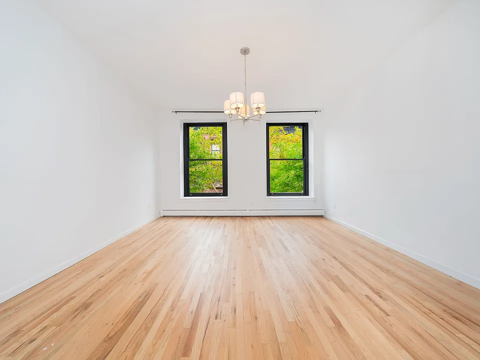 19 W 123rd St #2