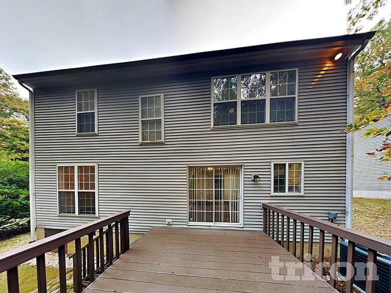 1549 Rumstone Ln — Photo 16