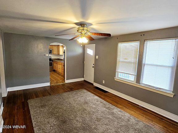 4th image of 301 Catherine St