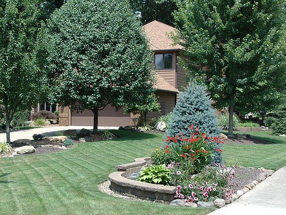 4th image of 412 Willson Ave