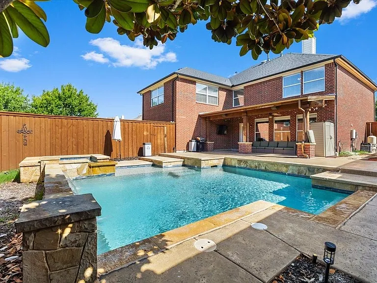 1121 London Dr — Photo 47