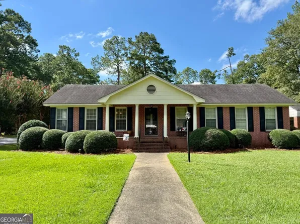 624 E 19th Ave, Cordele, GA 31015