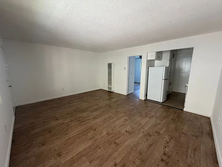 i4026 — Photo 15