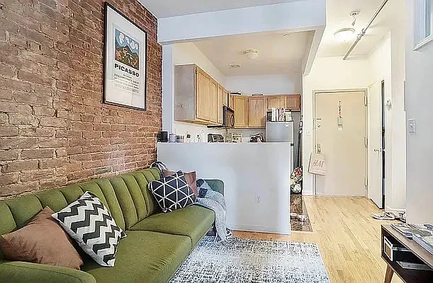 Rented by Living New York | media 33