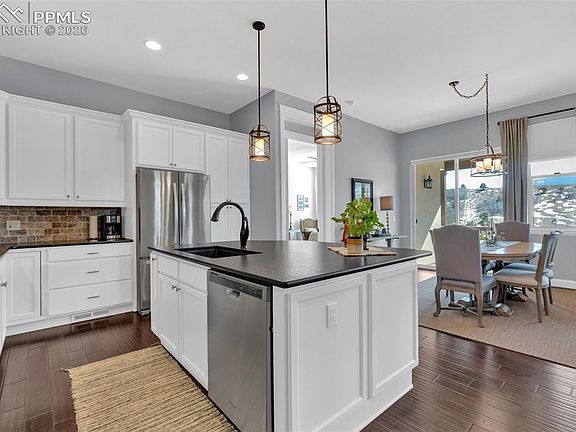 4th image of 4540 Echo Cliff Ln