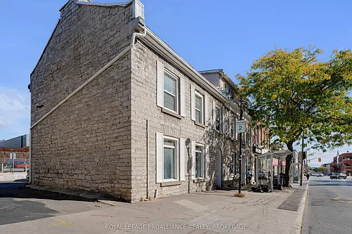 153 Brock St #1 Photo 1