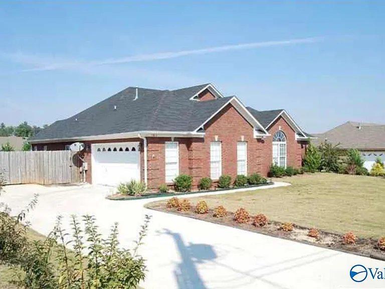 183 Timber Oak Rd — Photo 2