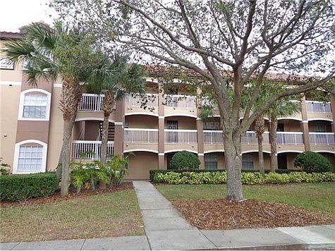 2nd image of 14013 Fairway Island Dr APT 433