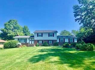 603 McNeil Dr, Northfield, OH 44067