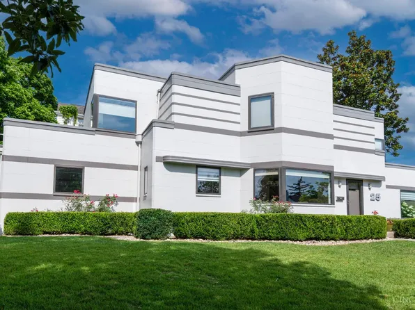 25 Observatory Hl, Cincinnati, OH 45208