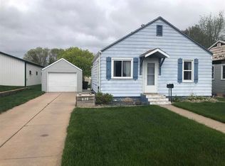 622 S Ash St, North Platte, NE 69101