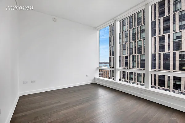 Rented by Corcoran | media 28