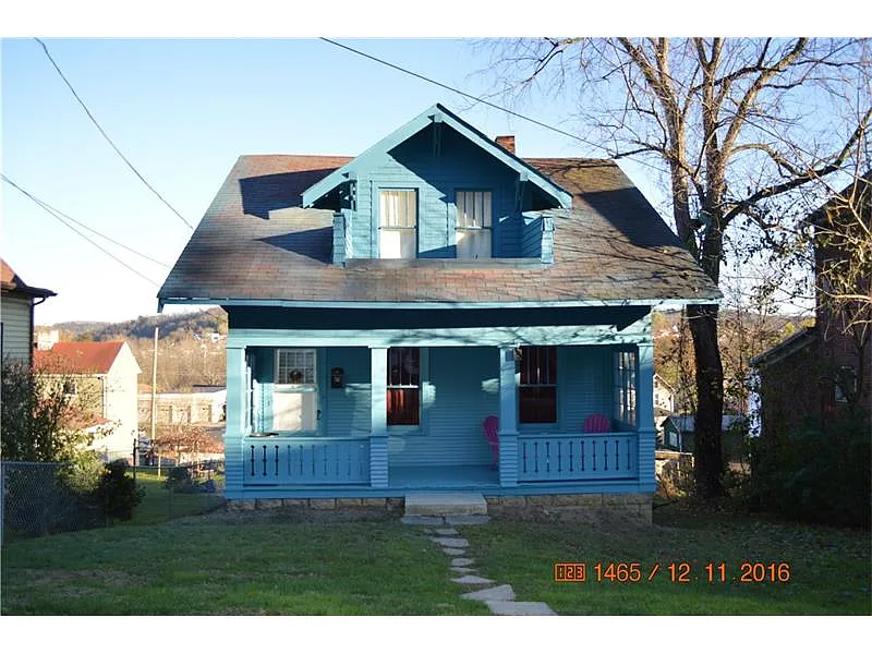310 W Grant St photo 1