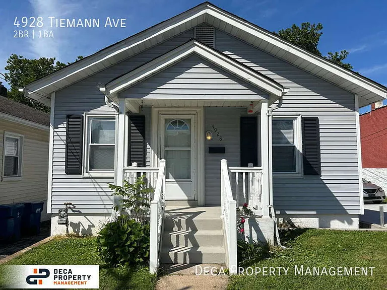 4928 Tiemann Ave — Photo 1