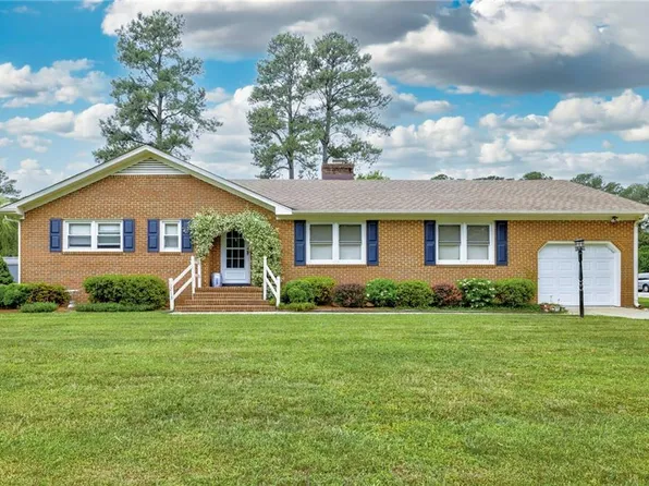 1213 Peachtree Dr, Suffolk, VA 23434