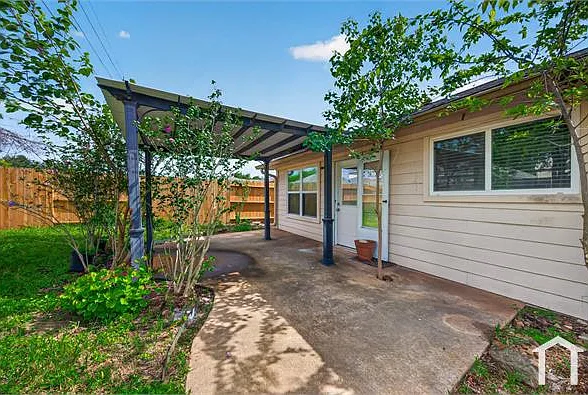 11611 Bonaparte Dr — Photo 37