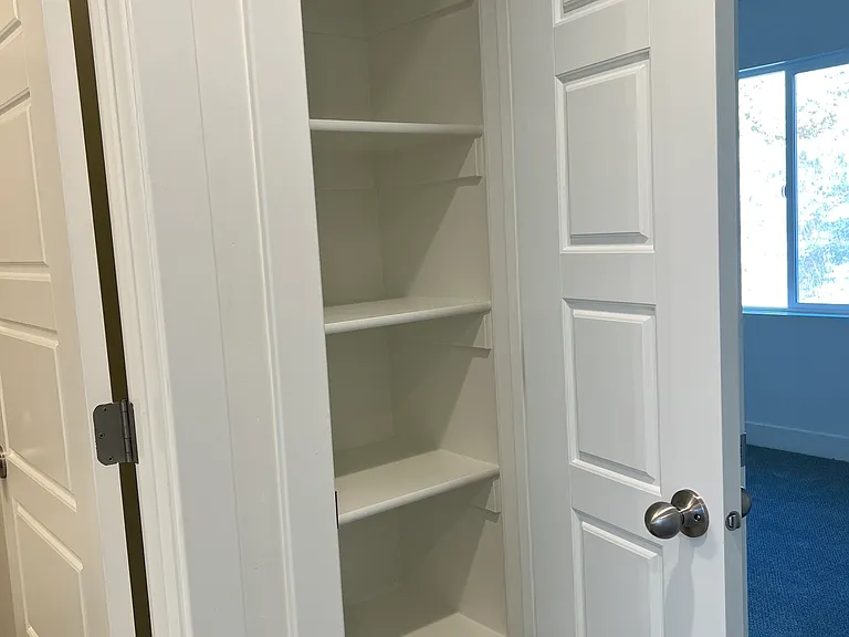 1002 W Mountain Hollow Way — Photo 14