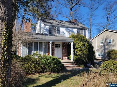 75 Ridgewald Ave, Waldwick, NJ, 07463
