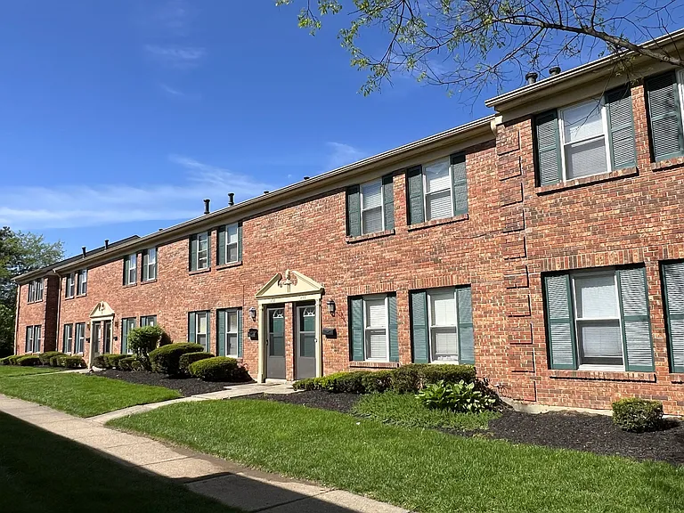 Revere Village Apartments — Photo 22