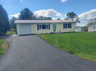 215 Southgate Dr, Boonsboro, MD 21713