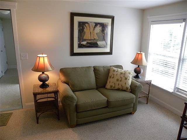 2nd image of 607 Ocean Ave #100