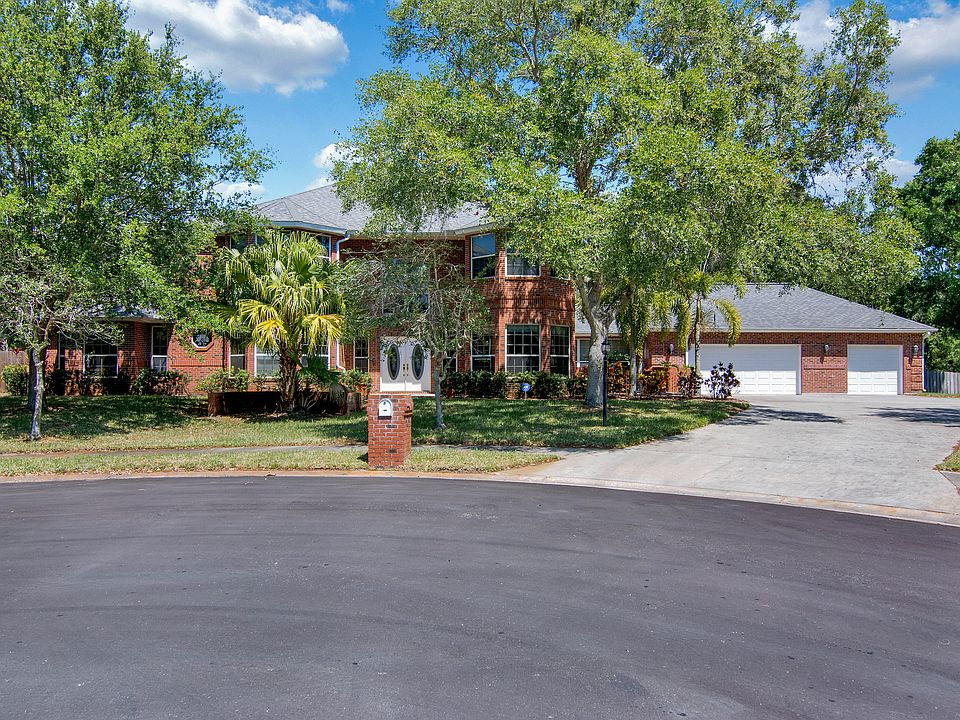 1st image of 1840 Sabal Palm Dr