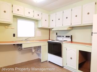 812 N 20th Ave APT 1, Yakima, WA 98902