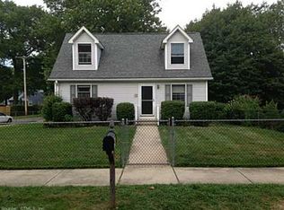 103 Chester St, Hamden, CT 06514