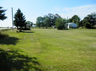 N9825 Us Highway 45, Clintonville, WI 54929