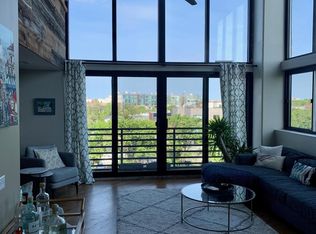 2012 W Saint Paul Ave APT 410, Chicago, IL 60647