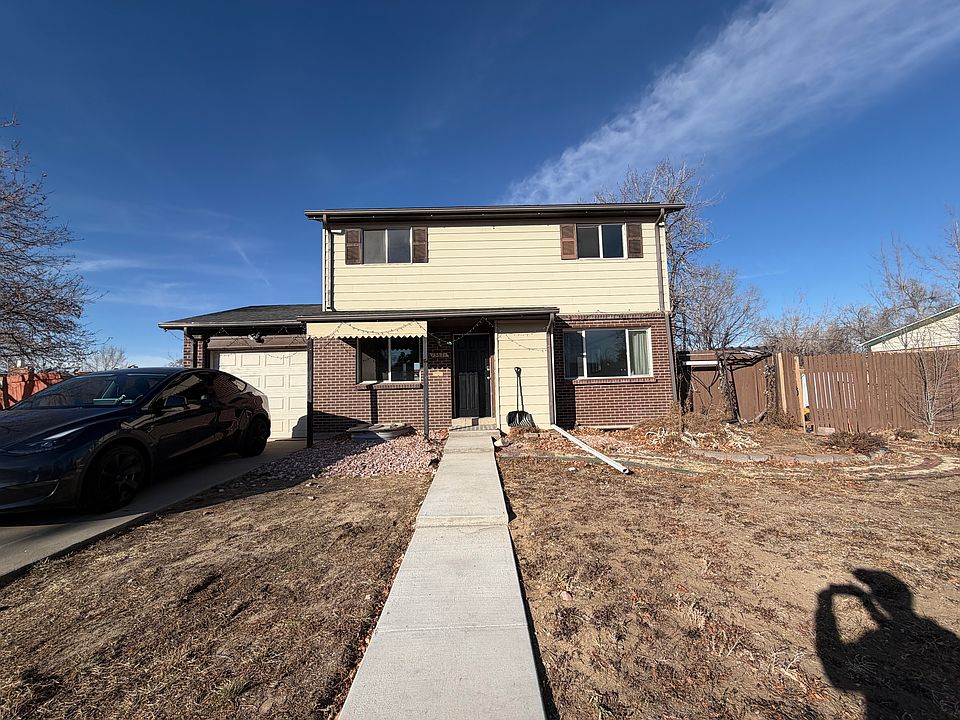 1st image of 13621 E Dakota Pl