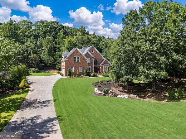 8365 Hurakan Creek Xing, Cumming, GA 30028