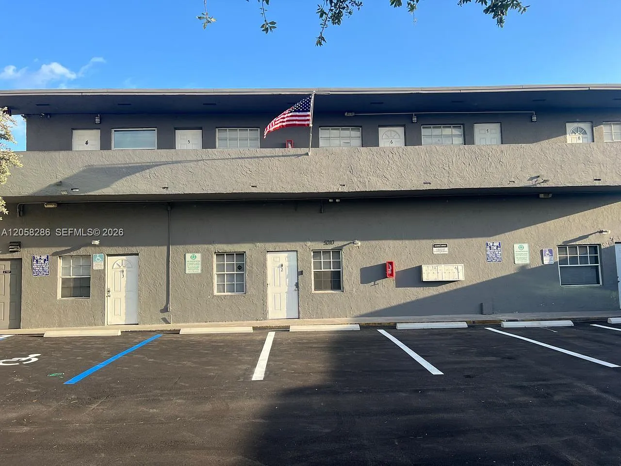 Carver Ranches — Photo 1
