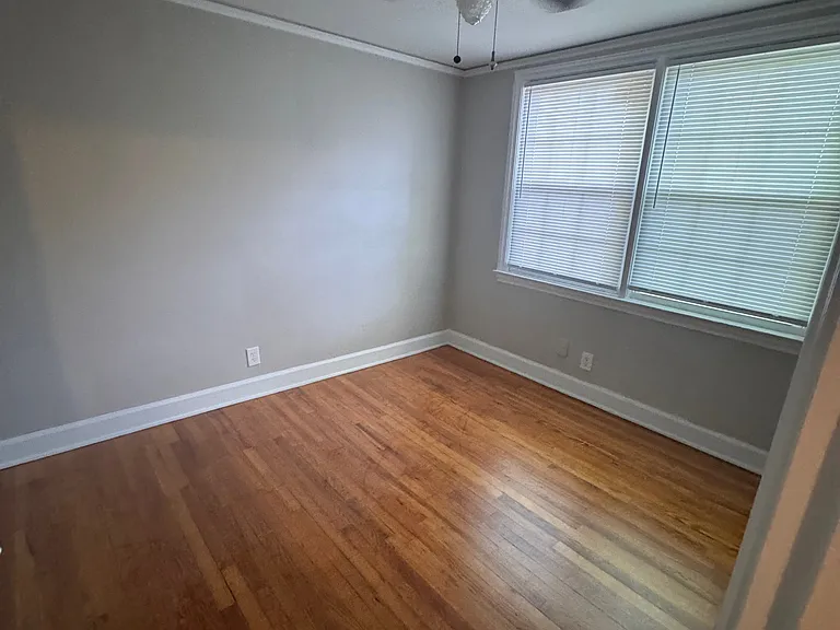 610 Chesnut St #3 — Photo 8