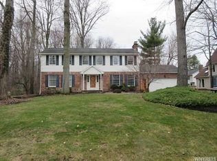 8298 Old Post Rd E, East Amherst, NY 14051
